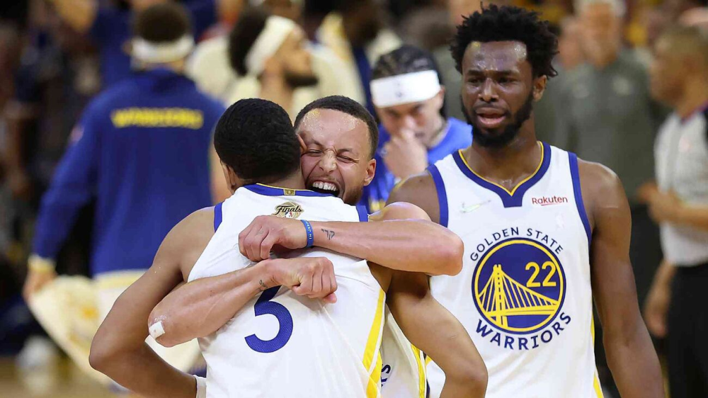 开云体育-关于奥兰多魔术训练开放日；冲刺阶段篮板制胜引欢呼；法国杯在即；球探报告显示潜力的信息-开云体育